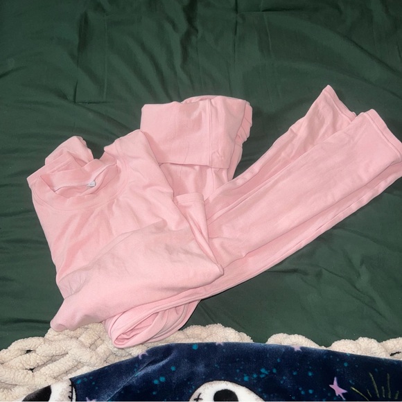 Women’s Pink 2-Piece Lounge Set - Cropped top with fold over pants - Picture 3 of 4